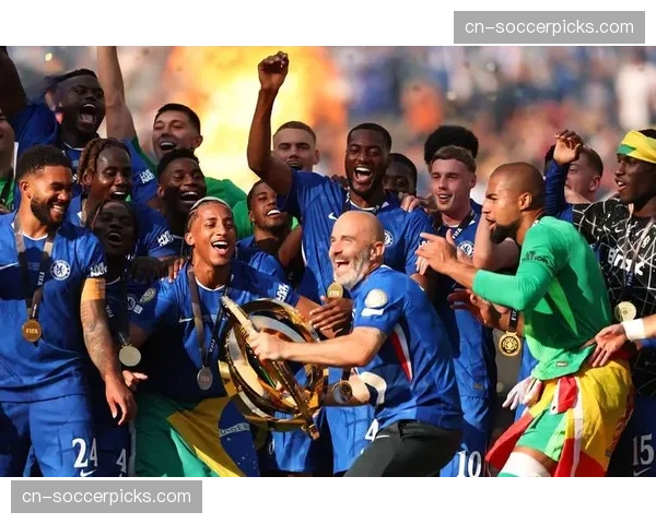 国际足联2025世俱杯商务开发遇阻,多家主要赞助商仍在观望 国际足联2025世俱杯商务开发遇阻,多家主要赞助商仍在观望