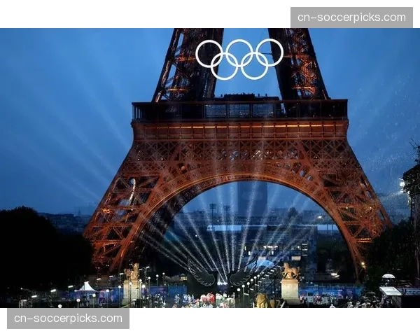 巴黎奥组委发布乒乓球项目官方海报,融合埃菲尔铁塔与球拍元素 巴黎奥组委发布乒乓球项目官方海报,融合埃菲尔铁塔与球拍元素